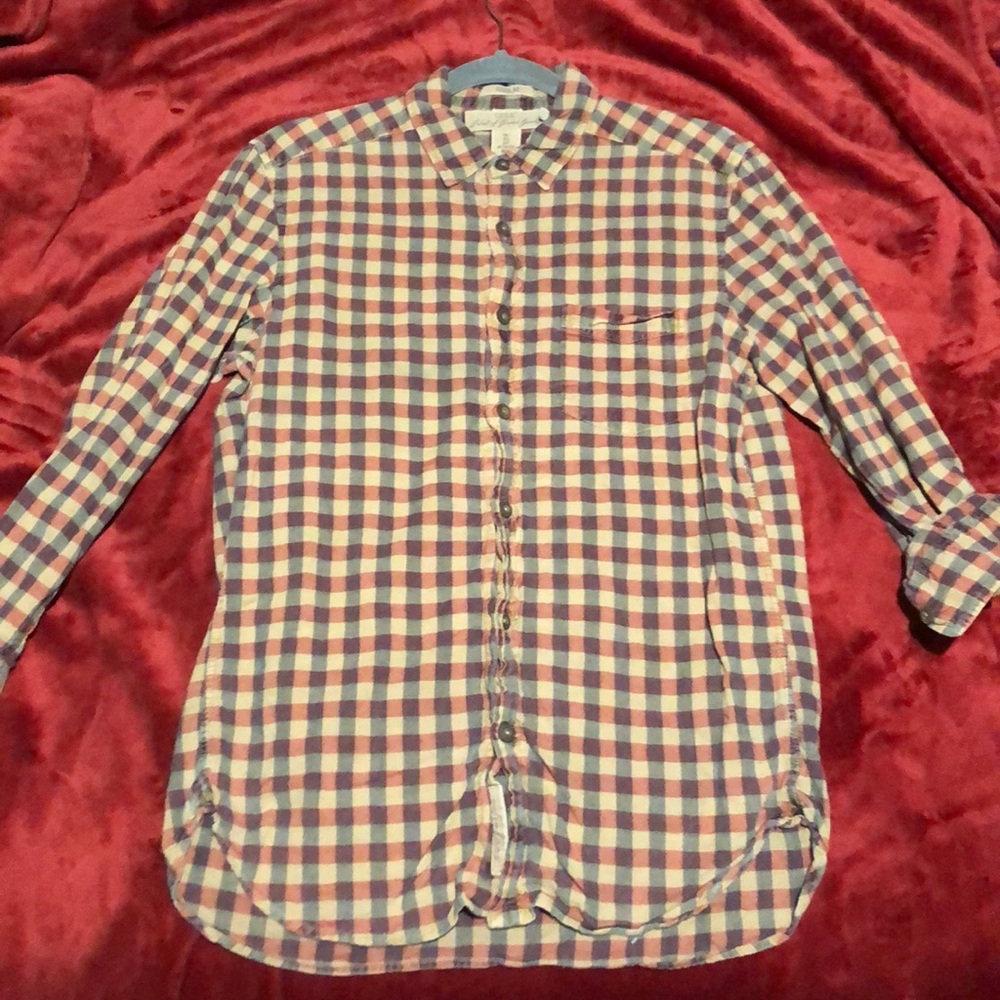 Men’s checkered shirt